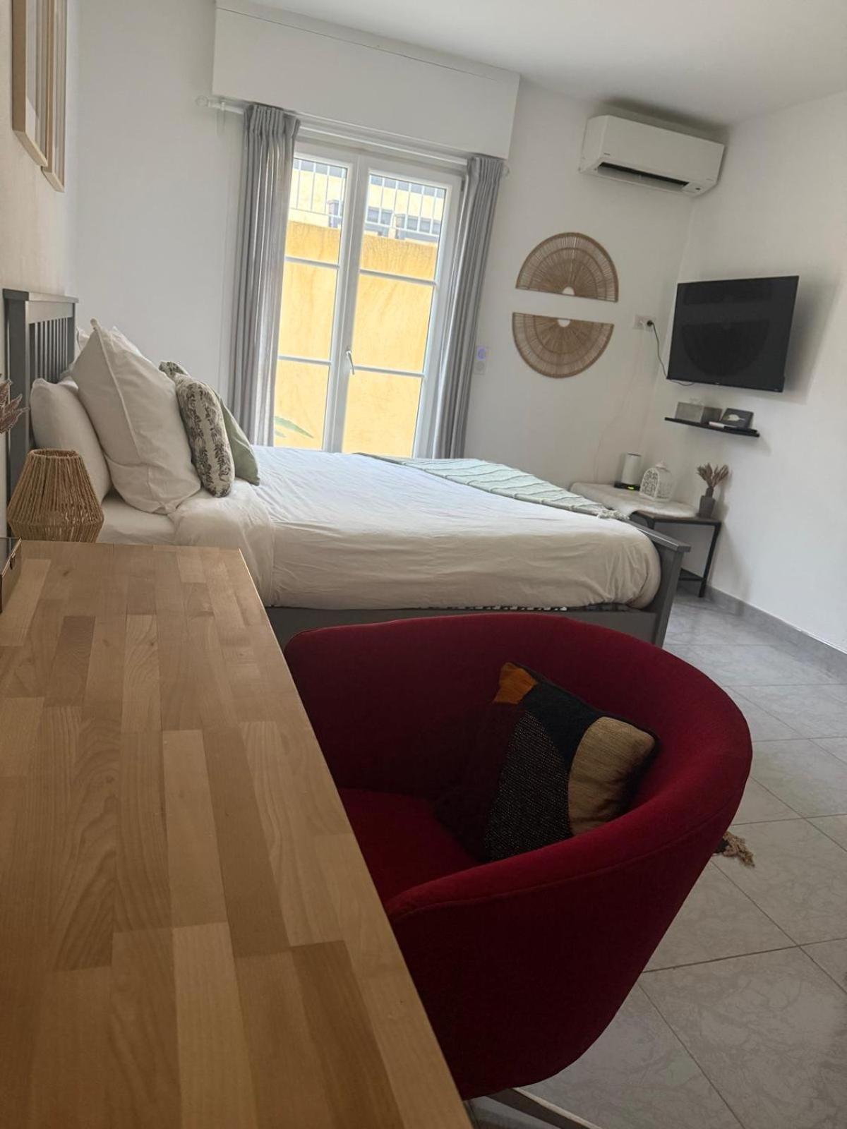 קארוס Detente Bas De Villa Jacuzzi, Piscine A 15 Min De Nice מראה חיצוני תמונה